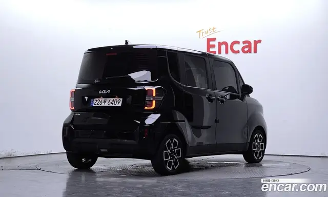 Kia Ray 2024 1.0 автомат (гидро), миниатюра 1
