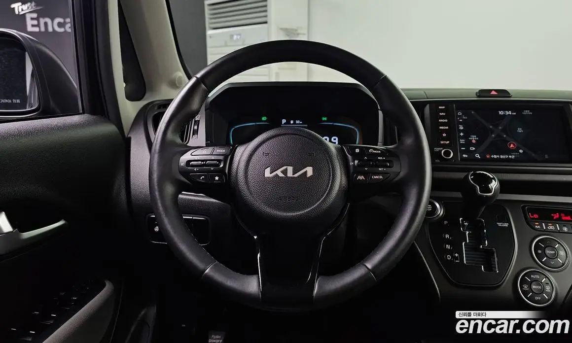 Kia Ray 2024 1.0 автомат (гидро), фото 18