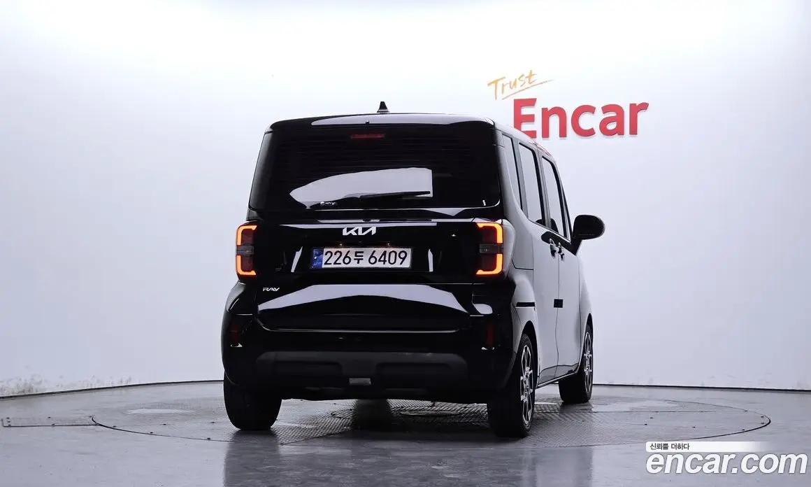 Kia Ray 2024 1.0 автомат (гидро), фото 3