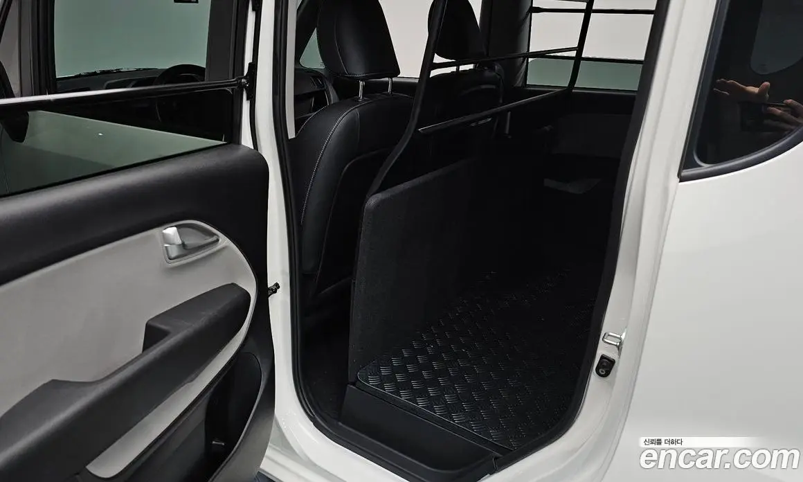 Kia Ray 2024 0.1 автомат (гидро), фото 15