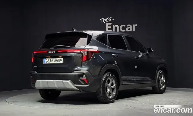 Kia Seltos 2024 1.6 автомат (гидро), миниатюра 2
