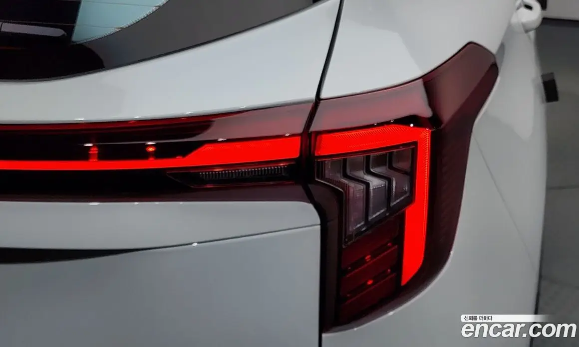 Kia Seltos 2025 1.6 автомат (гидро), фото 9