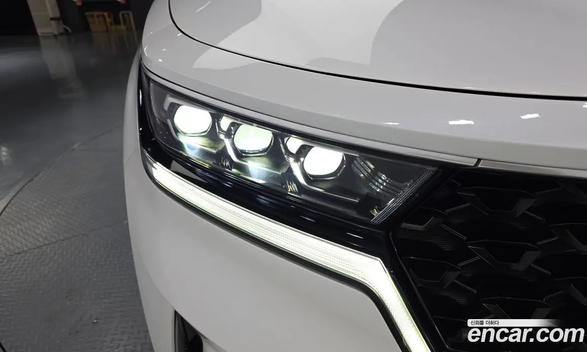 Kia Sorento 2022 2.2 автомат (гидро), фото 8