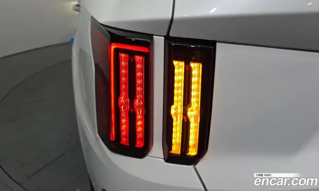 Kia Sorento 2022 2.2 автомат (гидро), миниатюра 9