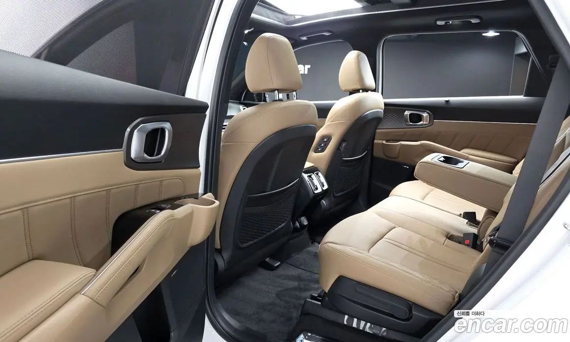 Kia Sorento 2024 1.6 автомат (гидро), фото 17