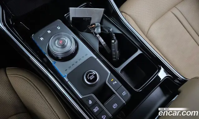 Kia Sorento 2025 1.6 автомат (гидро), миниатюра 9