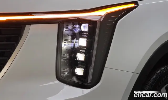 Kia Sorento 2026 2.2 автомат (гидро), миниатюра 8