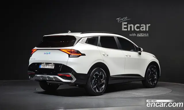 Kia Sportage 2022 1.6 автомат (гидро), миниатюра 1