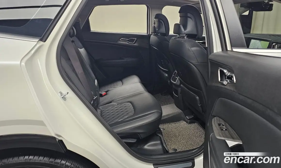 Kia Sportage 2022 1.6 автомат (гидро), фото 16