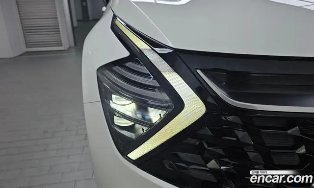 Kia Sportage 2022 1.6 автомат (гидро), миниатюра 7