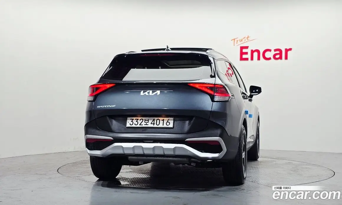 Kia Sportage 2023 1.6 автомат (гидро), фото 4