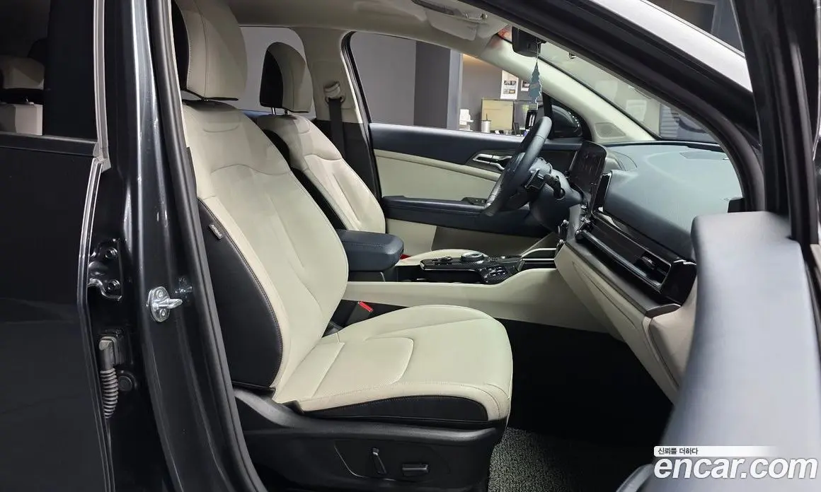 Kia Sportage 2024 1.6 автомат (гидро), фото 17