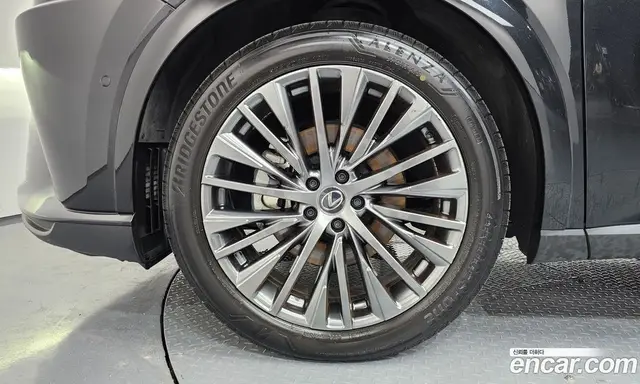 Lexus RX 2023 2.5 автомат (гидро), миниатюра 5