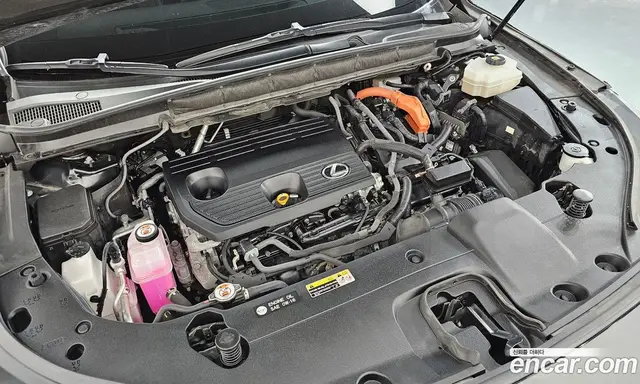 Lexus RX 2023 2.5 автомат (гидро), миниатюра 6