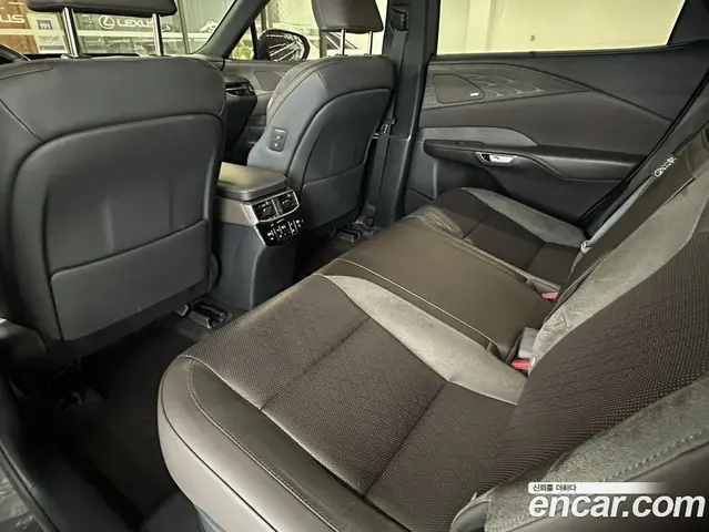 Lexus RX 2024 2.5 автомат (вариатор), миниатюра 11