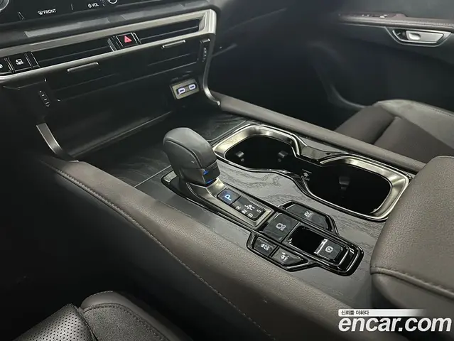 Lexus RX 2024 2.5 автомат (вариатор), миниатюра 9