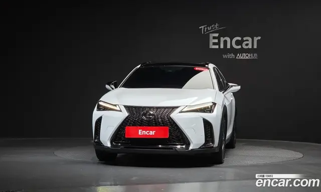 Lexus UX 2023 2.0 автомат (гидро), миниатюра 2