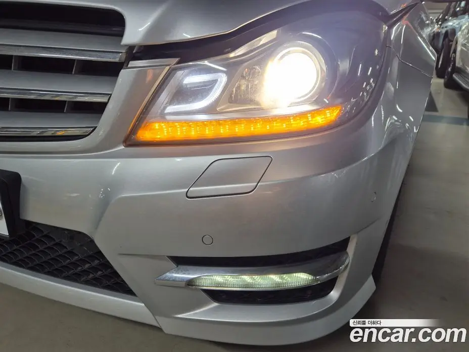 Mercedes-Benz C-Class 2013 1.8 автомат (гидро), фото 17