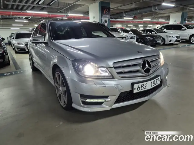 Mercedes-Benz C-Class 2013 1.8 автомат (гидро), миниатюра 5