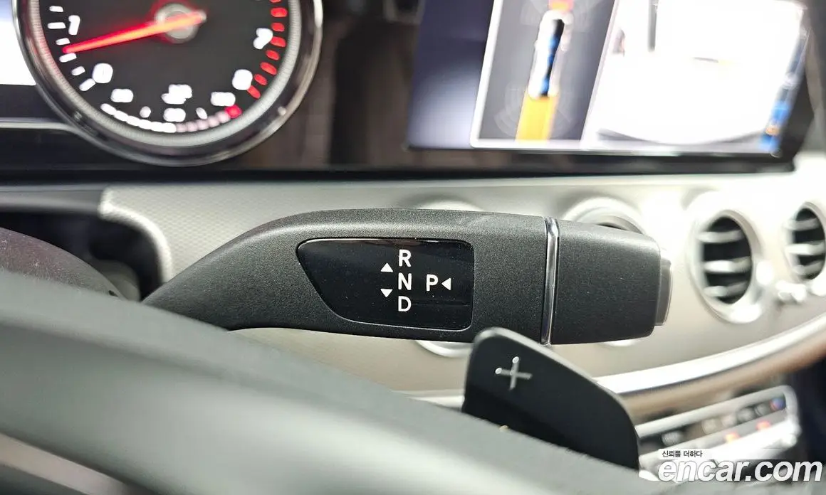 Mercedes-Benz E-Class 2018 2.0 автомат (гидро), фото 11