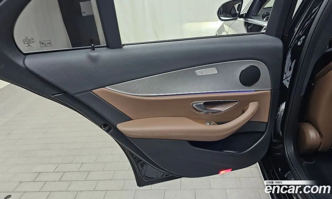 Mercedes-Benz E-Class 2018 2.0 автомат (гидро), фото 14