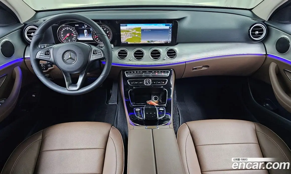 Mercedes-Benz E-Class 2018 2.0 автомат (гидро), фото 9