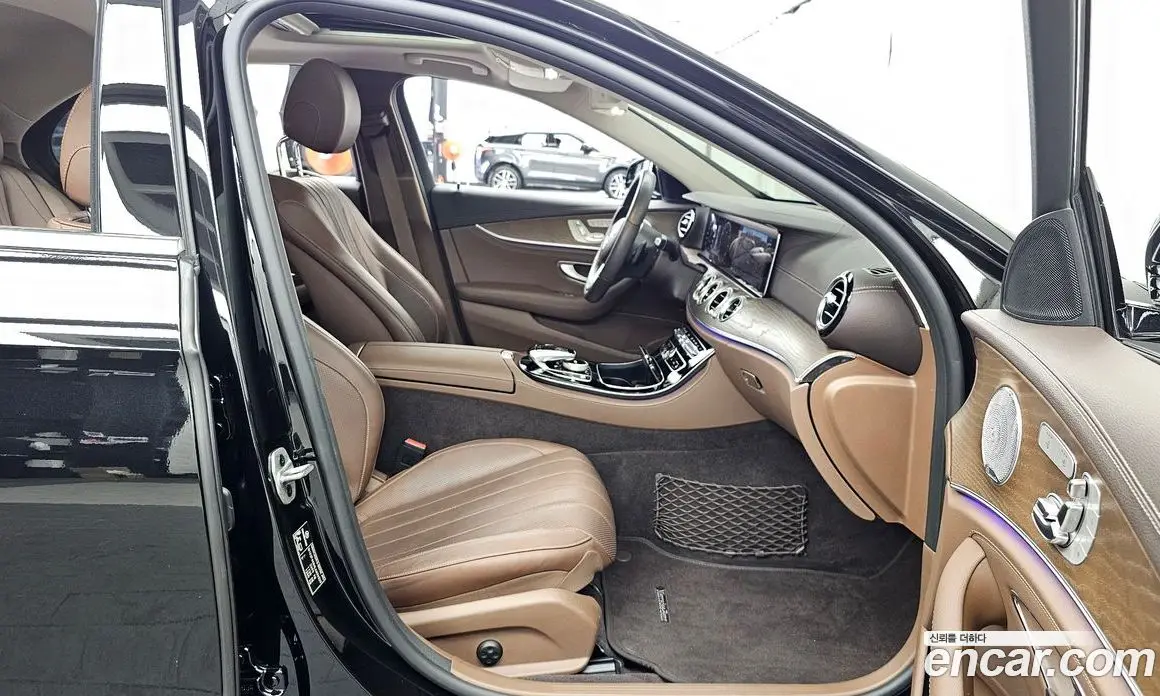 Mercedes-Benz E-Class 2020 2.0 автомат (гидро), фото 17