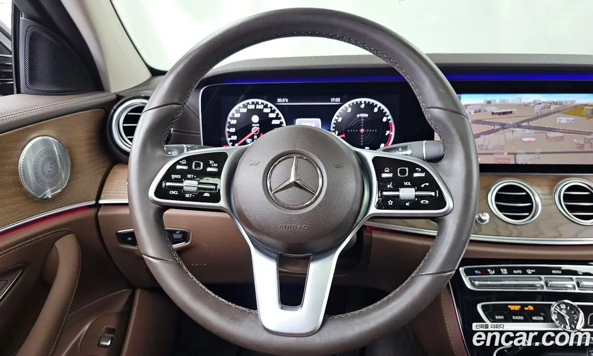 Mercedes-Benz E-Class 2020 2.0 автомат (гидро), фото 19