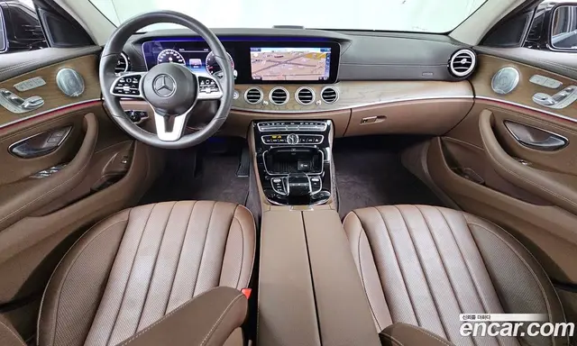 Mercedes-Benz E-Class 2020 2.0 автомат (гидро), миниатюра 10