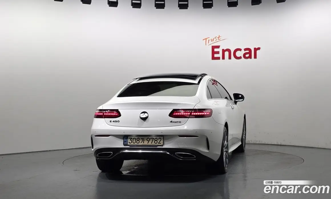 Mercedes-Benz E-Class 2021 3.0 автомат (гидро), фото 4