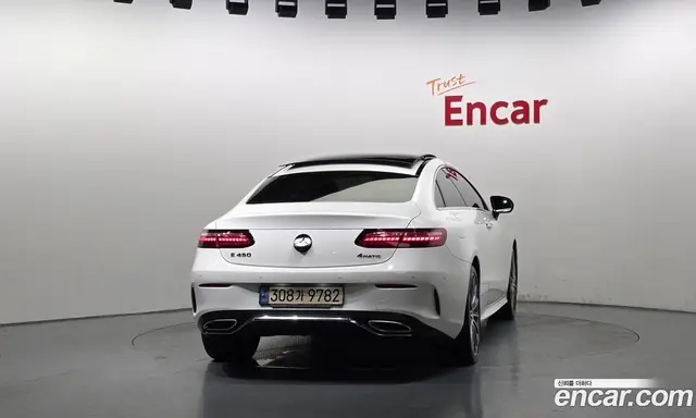 Mercedes-Benz E-Class 2021 3.0 автомат (гидро), миниатюра 4