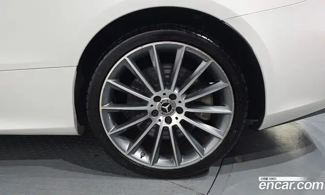 Mercedes-Benz E-Class 2021 3.0 автомат (гидро), миниатюра 7