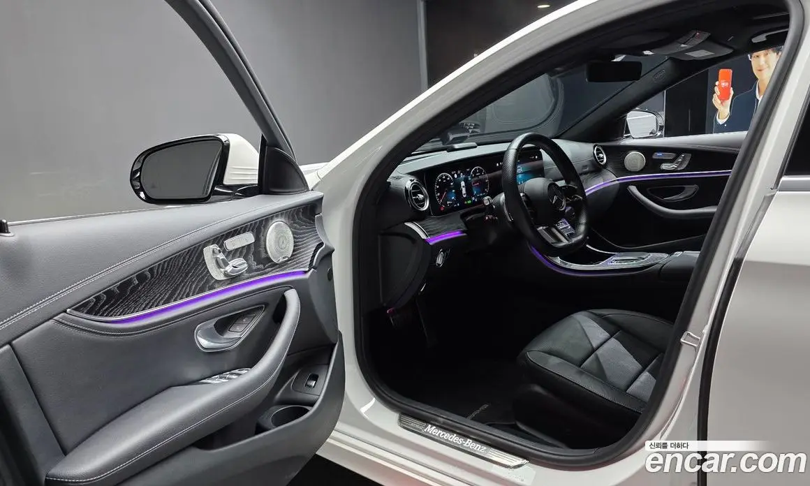 Mercedes-Benz E-Class 2023 1.9 автомат (гидро), фото 13