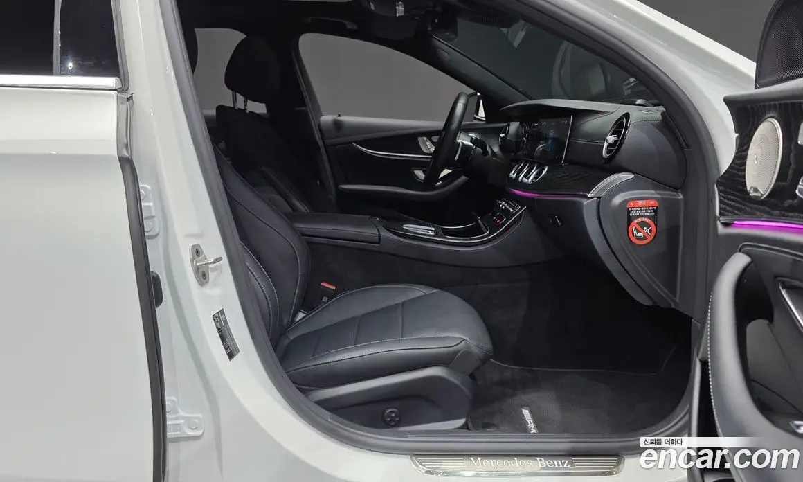 Mercedes-Benz E-Class 2023 1.9 автомат (гидро), фото 16