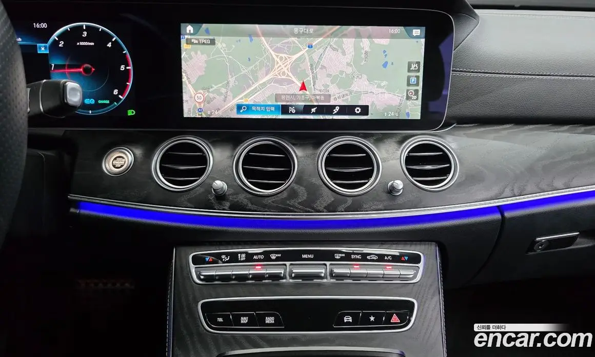Mercedes-Benz E-Class 2023 1.9 автомат (гидро), фото 19