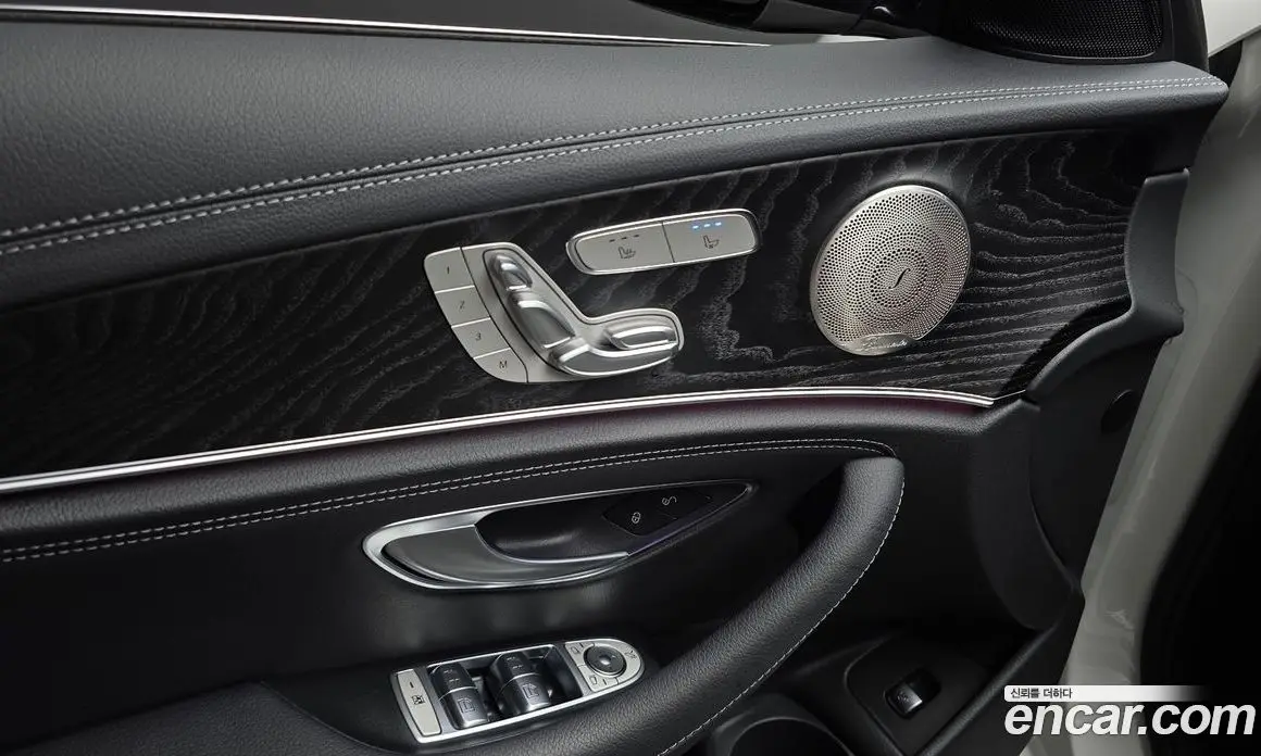Mercedes-Benz E-Class 2023 1.9 автомат (гидро), фото 24