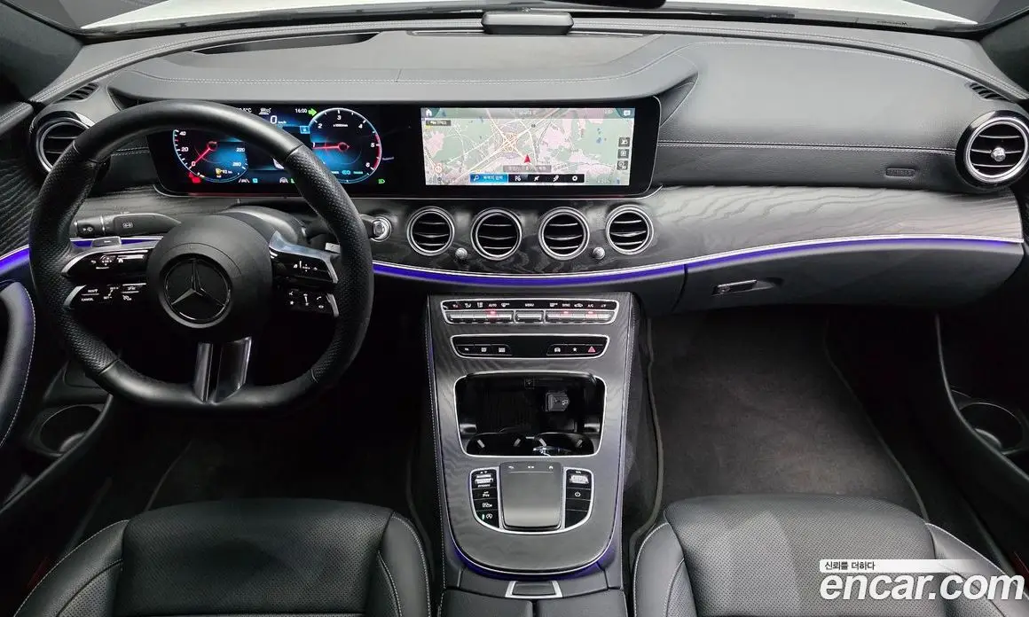 Mercedes-Benz E-Class 2023 1.9 автомат (гидро), фото 10