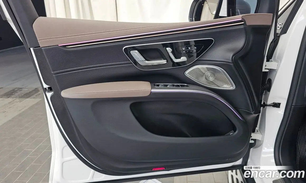 Mercedes-Benz EQS 2024 0.3 автомат (гидро), фото 14