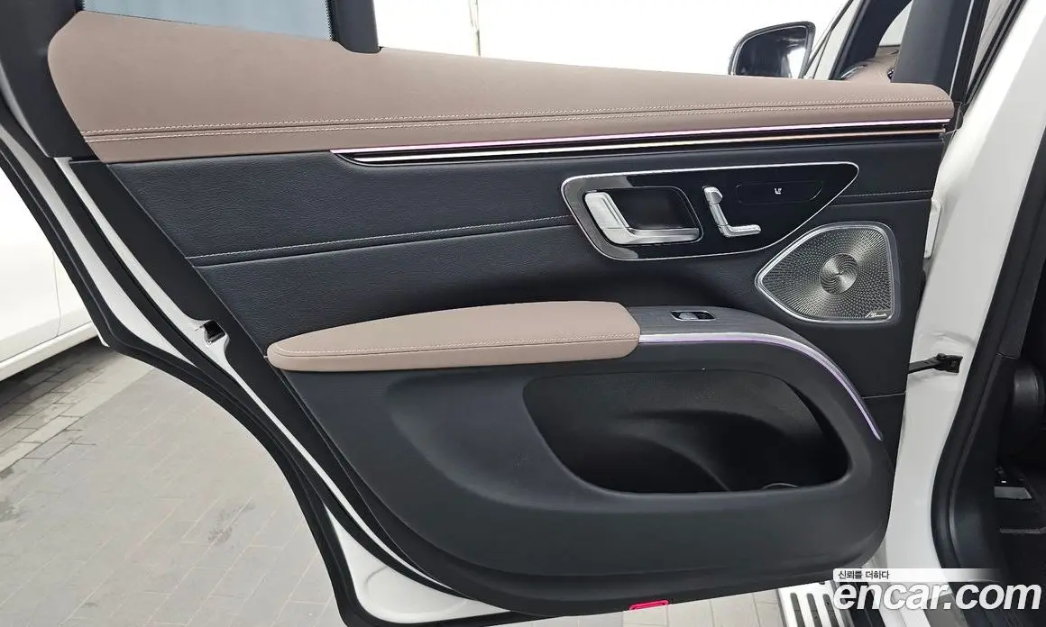 Mercedes-Benz EQS 2024 0.3 автомат (гидро), фото 15