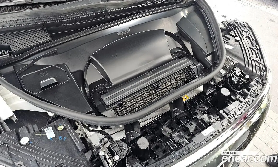 Mercedes-Benz EQS 2024 0.3 автомат (гидро), фото 6