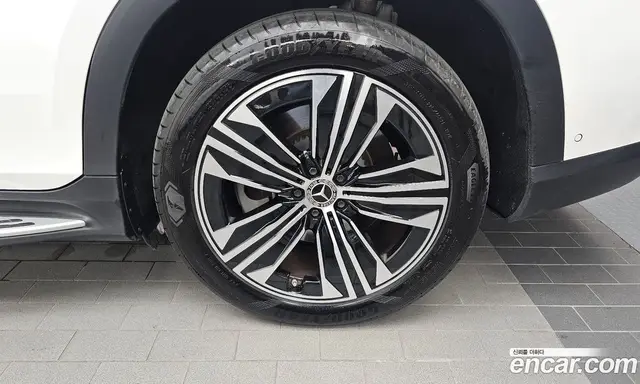 Mercedes-Benz EQS 2024 0.3 автомат (гидро), миниатюра 7