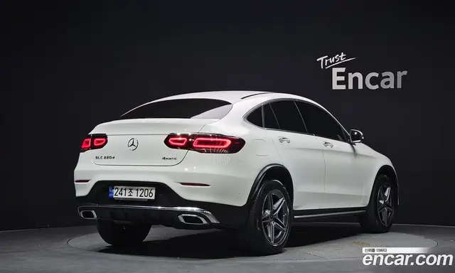 Mercedes-Benz GLC-Class 2023 1.9 автомат (гидро), миниатюра 2