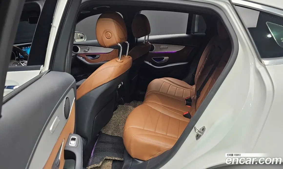 Mercedes-Benz GLC-Class 2023 1.9 автомат (гидро), фото 16