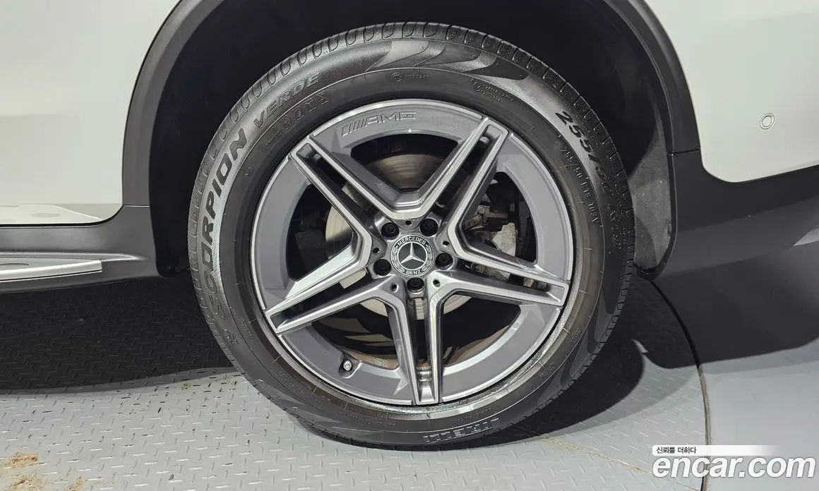 Mercedes-Benz GLC-Class 2023 1.9 автомат (гидро), фото 7