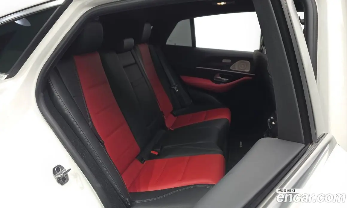 Mercedes-Benz GLE-Class 2023 2.9 автомат (гидро), фото 11