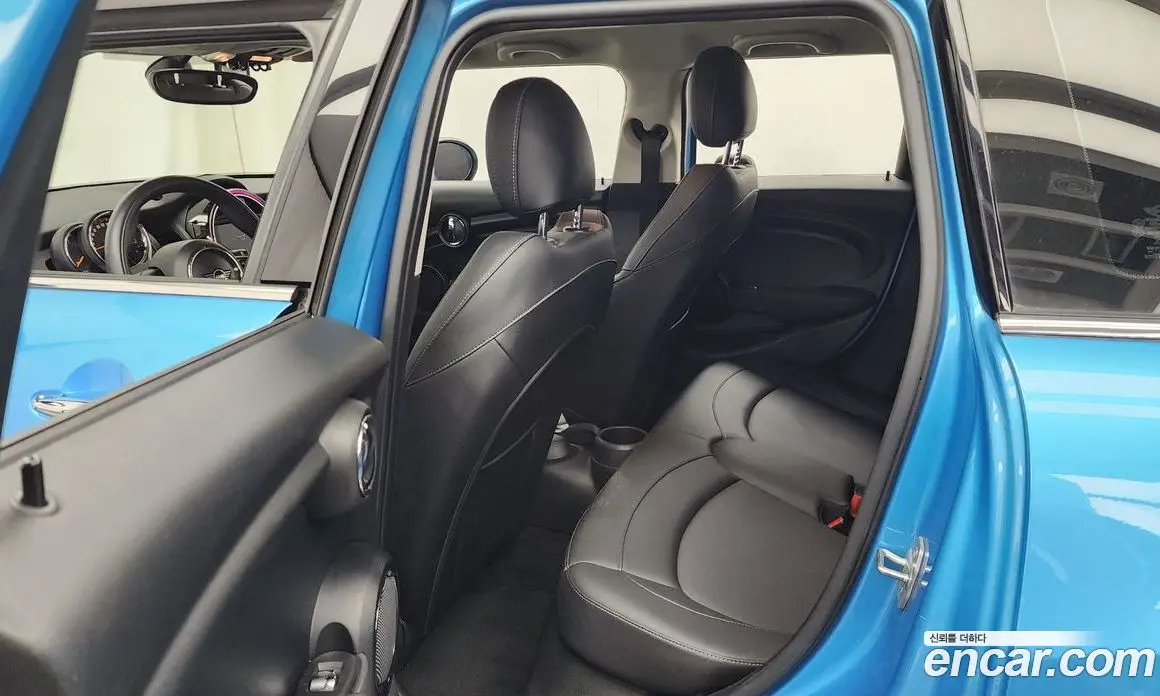 Mini Cooper 2019 1.5 автомат (гидро), фото 16