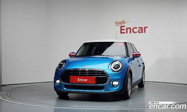 Mini Cooper 2019 1.5 автомат (гидро), миниатюра 3