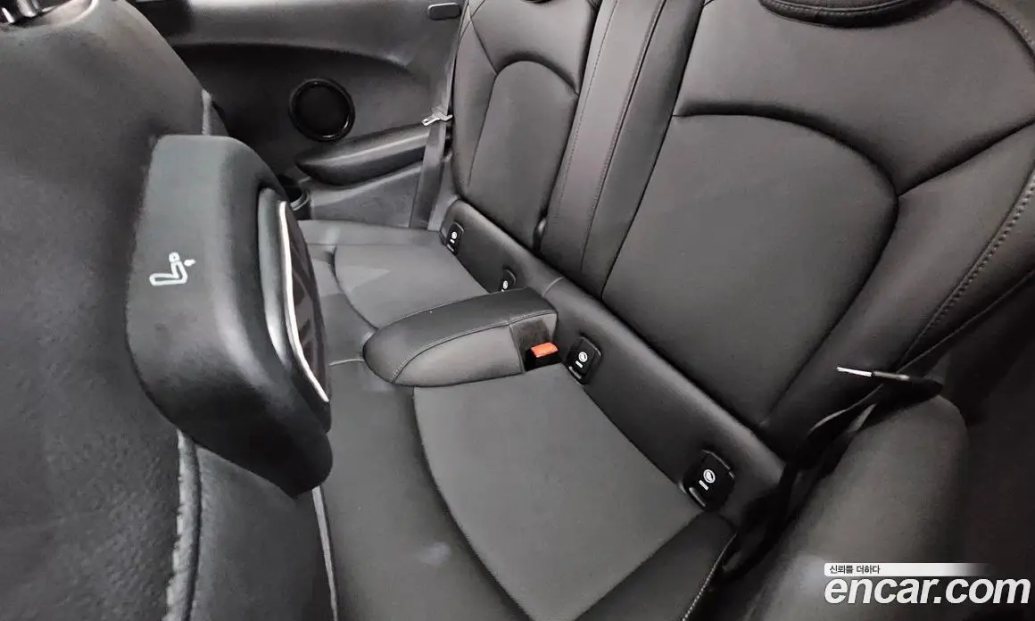 Mini Cooper 2021 2.0 автомат (гидро), фото 17