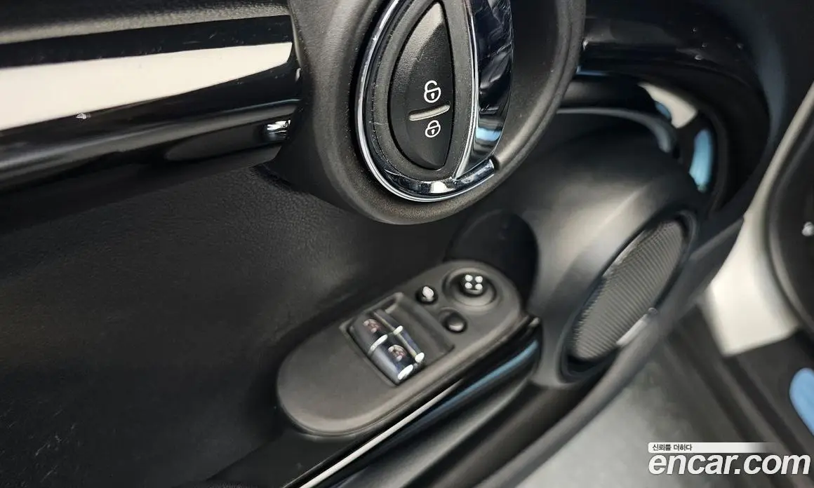Mini Cooper 2021 2.0 автомат (гидро), фото 28