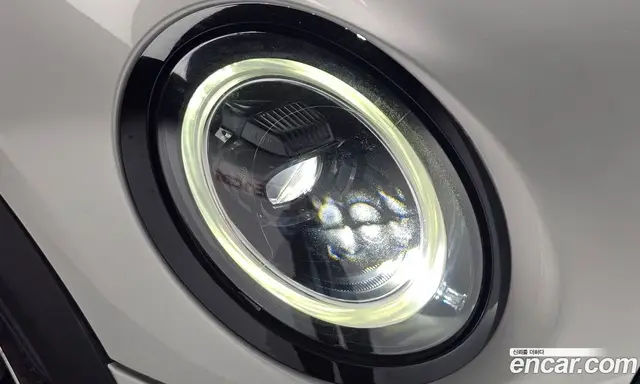 Mini Cooper 2021 2.0 автомат (гидро), миниатюра 8